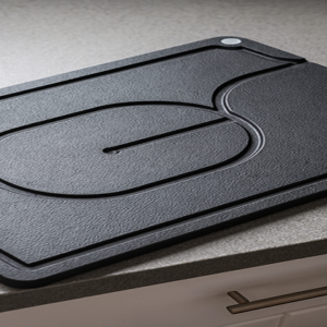 Q – Carver cutting board & tray